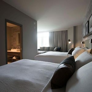 Queen Studio Two Queen Beds Mountain View
